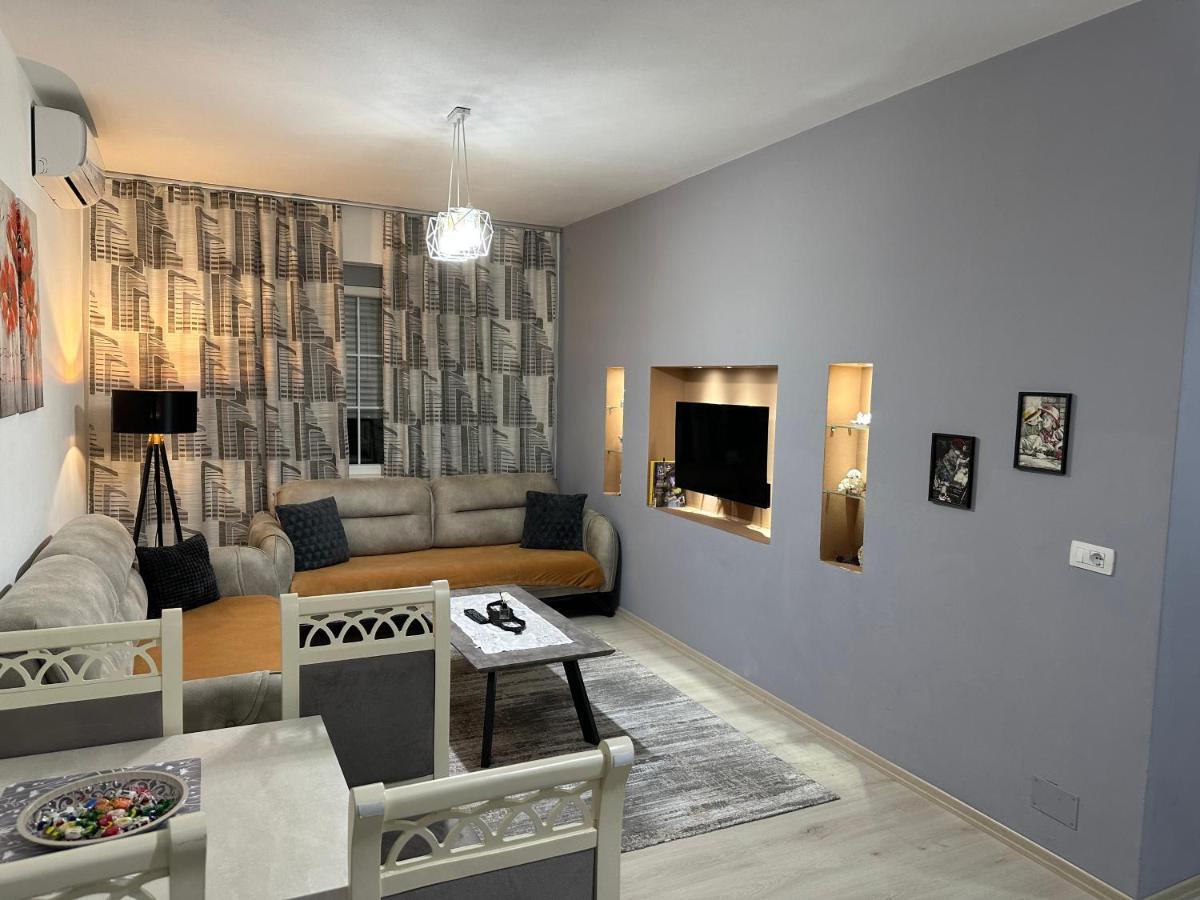 Grace'S Centre Apartment Shkodra Kültér fotó
