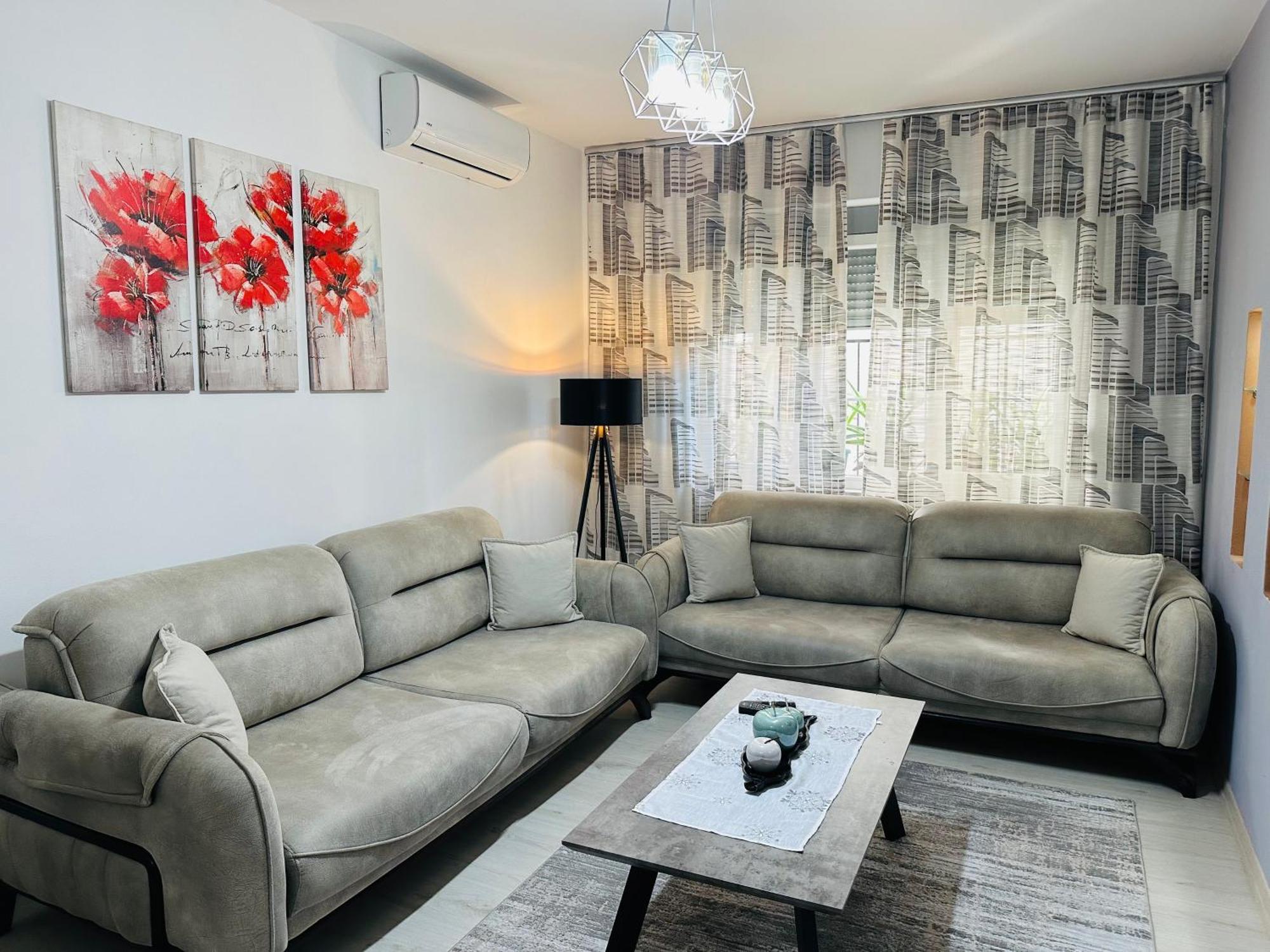 Grace'S Centre Apartment Shkodra Kültér fotó